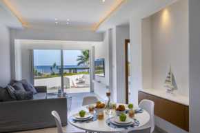 Imagine You and Your Family Renting this Perfect Beachfront Apartment, Larnaca Apartment 1388